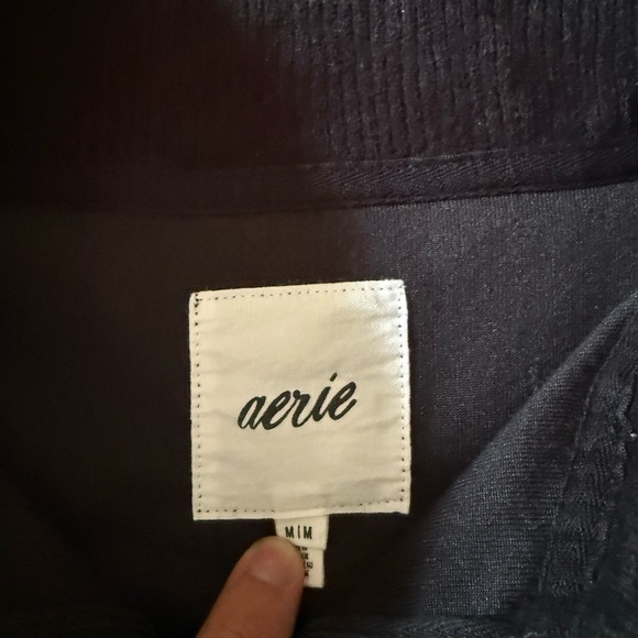 Aerie - Cropped Corduroy Black Zip-up Jacket - Picture 4 of 5